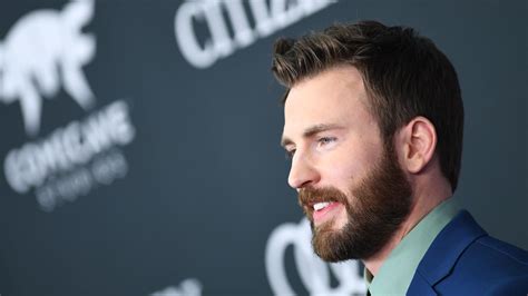 chris evan dick|Chris Evans Responds to Dick Pic, Asks People to Vote